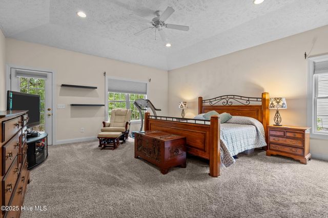 143 Longleaf Drive, West End, NC 27376