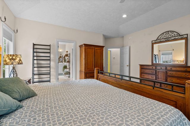 143 Longleaf Drive, West End, NC 27376
