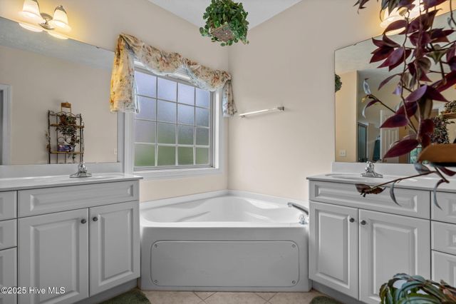 143 Longleaf Drive, West End, NC 27376