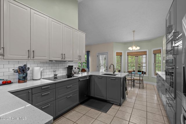 143 Longleaf Drive, West End, NC 27376