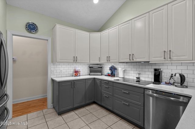 143 Longleaf Drive, West End, NC 27376