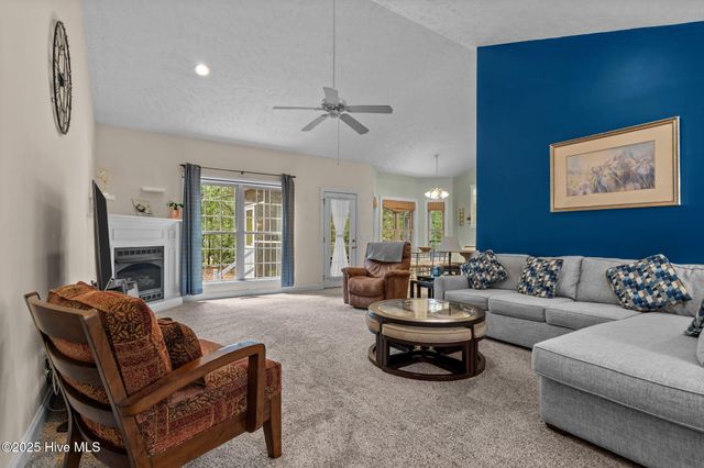 143 Longleaf Drive, West End, NC 27376