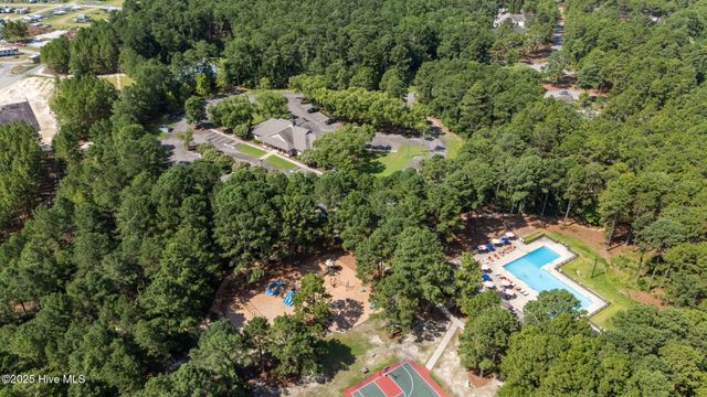 143 Longleaf Drive, West End, NC 27376