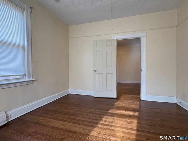 36 Walnut Street 2, Middletown, CT 06457