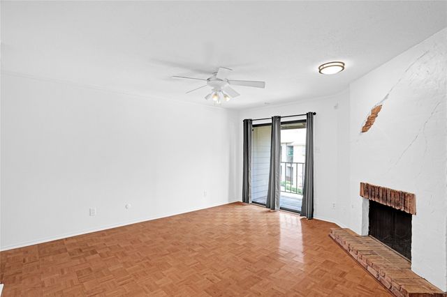 15221 Berry Trail 304, Dallas, TX 75228