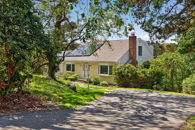 36 Pursel Dr, Chatham, MA 02650