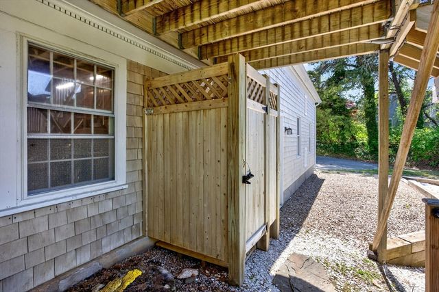 36 Pursel Dr, Chatham, MA 02650