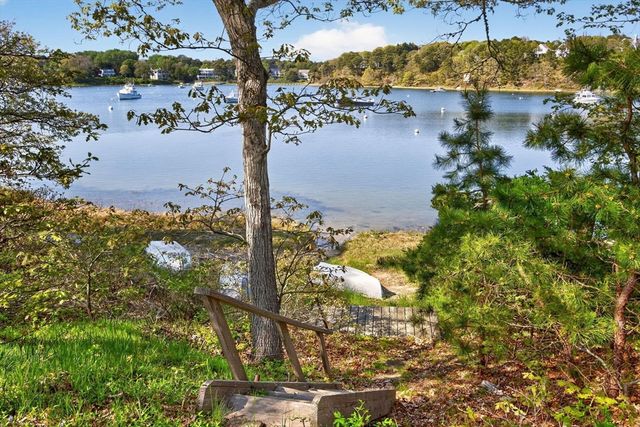 36 Pursel Dr, Chatham, MA 02650