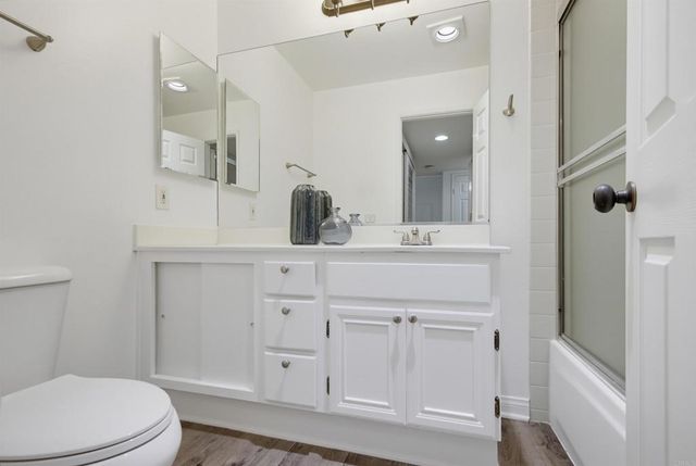 11835 Caminito Ronaldo 114, San Diego, CA 92128
