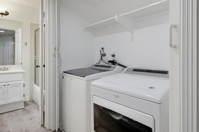 11835 Caminito Ronaldo 114, San Diego, CA 92128