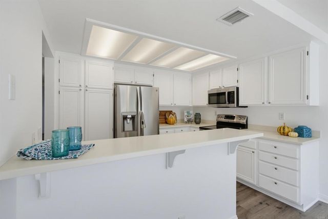 11835 Caminito Ronaldo 114, San Diego, CA 92128