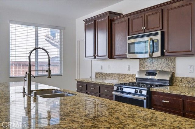 30167 Pine Needle Road, Menifee, CA 92585