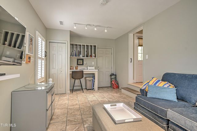 101 Mcarthur Avenue, Elizabethton, TN 37643