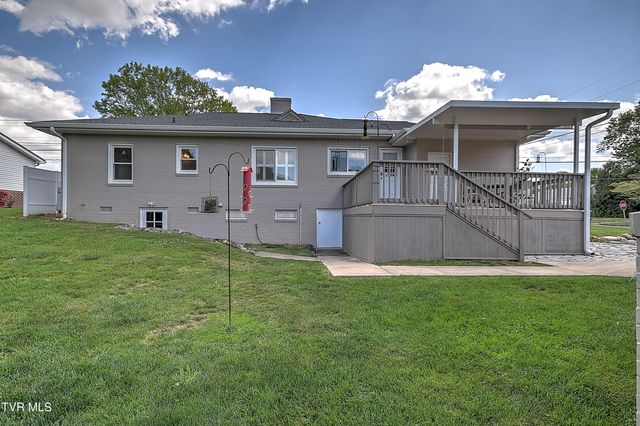 101 Mcarthur Avenue, Elizabethton, TN 37643