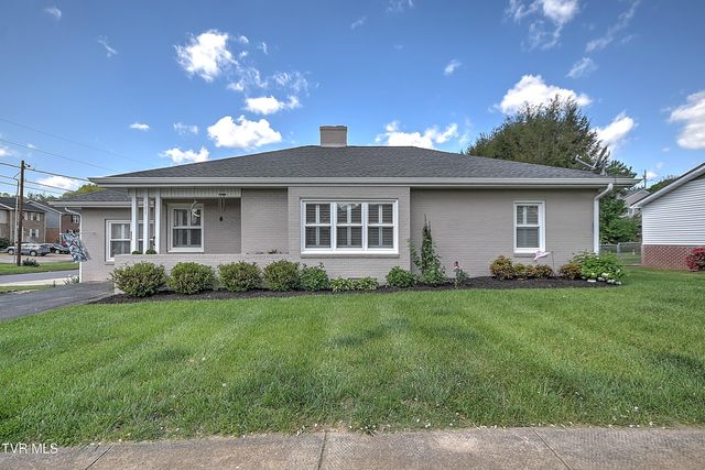 101 Mcarthur Avenue, Elizabethton, TN 37643