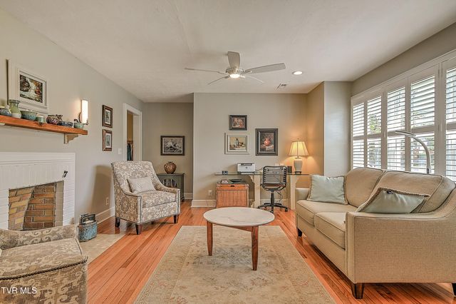 101 Mcarthur Avenue, Elizabethton, TN 37643