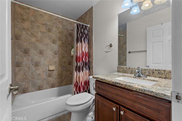 13982 Olive Grove Lane, Sylmar, CA 91342