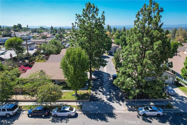 13982 Olive Grove Lane, Sylmar, CA 91342