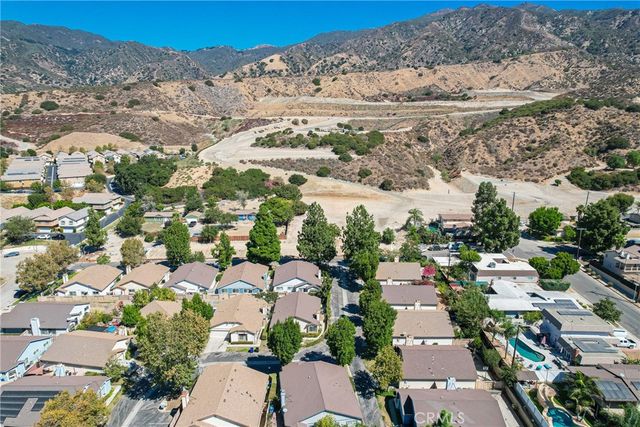 13982 Olive Grove Lane, Sylmar, CA 91342