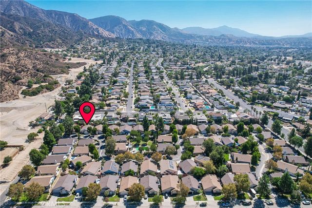 13982 Olive Grove Lane, Sylmar, CA 91342