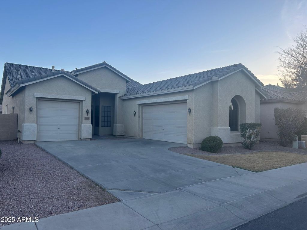 3113 E Oriole Way, Chandler, AZ 85286