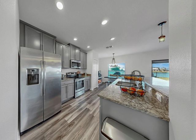 10136 NEWMINSTER LOOP, Ruskin, FL 33573