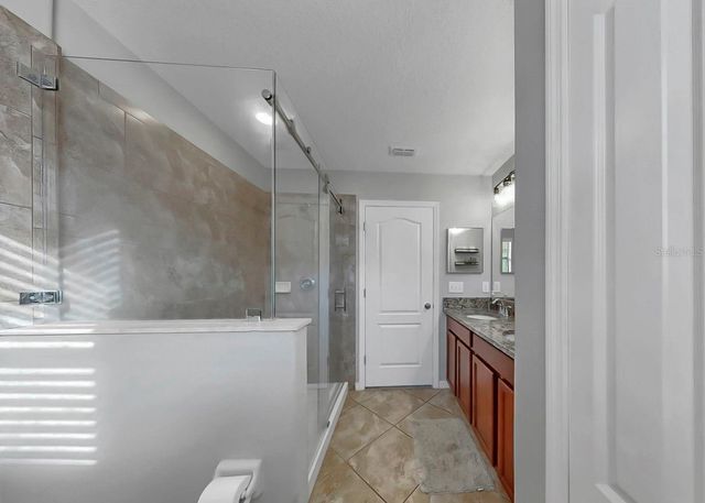 10136 NEWMINSTER LOOP, Ruskin, FL 33573