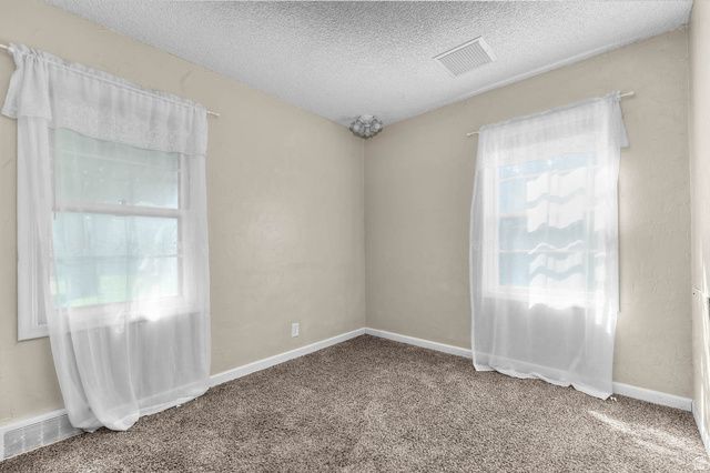 8637 W HELEN DR, Magna, UT 84044