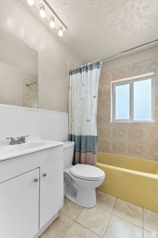 8637 W HELEN DR, Magna, UT 84044