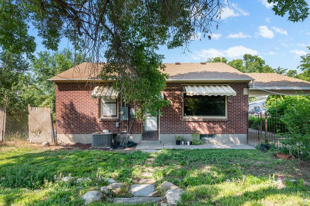 8637 W HELEN DR, Magna, UT 84044