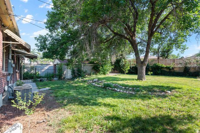 8637 W HELEN DR, Magna, UT 84044