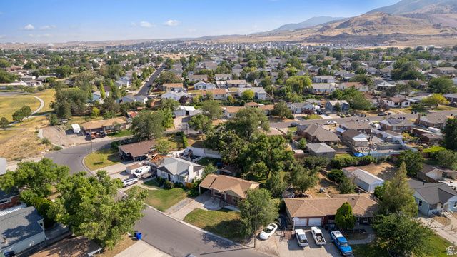 8637 W HELEN DR, Magna, UT 84044