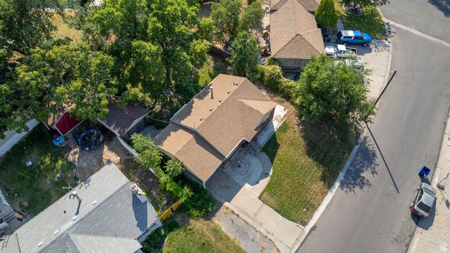 8637 W HELEN DR, Magna, UT 84044