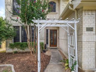 13204 Calf Roping TRL, Austin, TX 78727