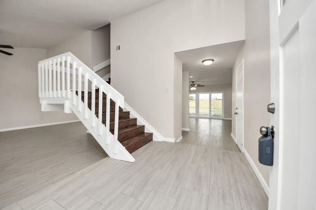 7703 Westbank Avenue, Houston, TX 77064