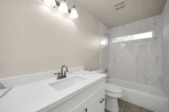 7703 Westbank Avenue, Houston, TX 77064