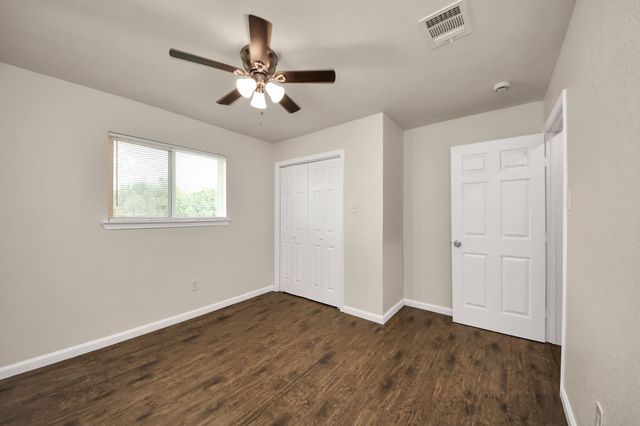 7703 Westbank Avenue, Houston, TX 77064