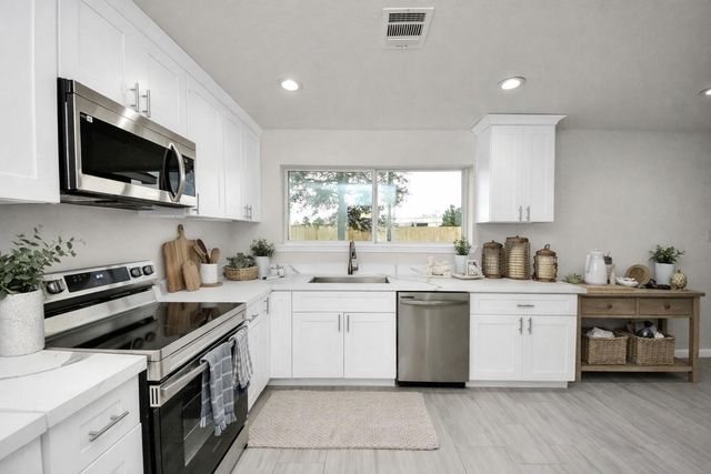 7703 Westbank Avenue, Houston, TX 77064