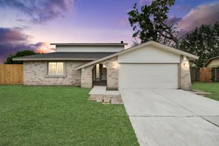 7703 Westbank Avenue, Houston, TX 77064