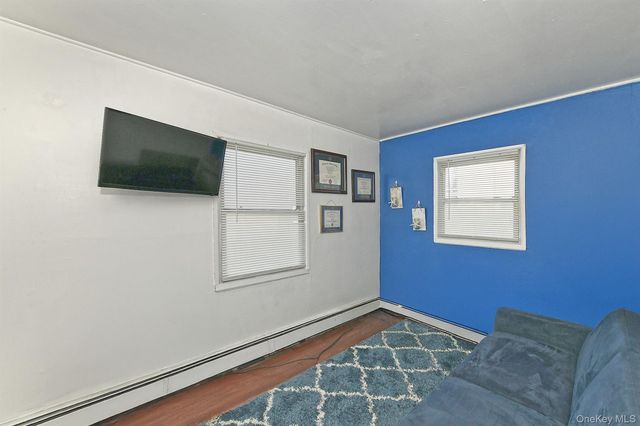 74 Rope Lane, Levittown, NY 11756