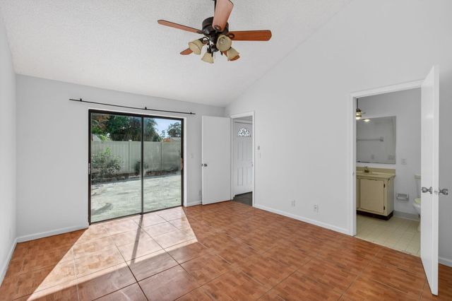 1350 Periwinkle Place, Wellington, FL 33414