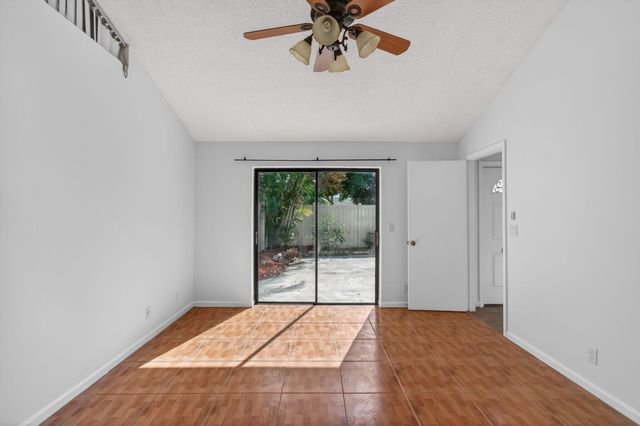 1350 Periwinkle Place, Wellington, FL 33414