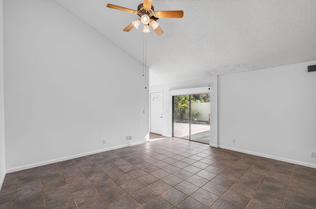 1350 Periwinkle Place, Wellington, FL 33414