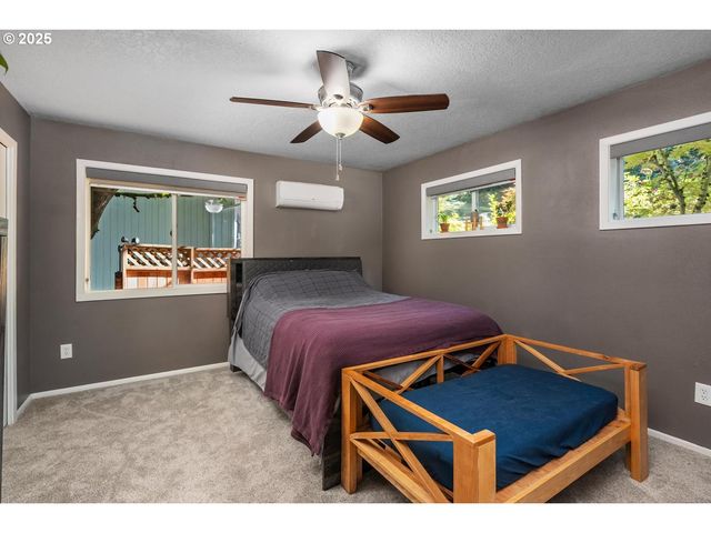 19661 SUN Cir, West Linn, OR 97068