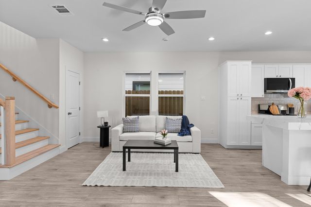 7814 Beckley Street, Houston, TX 77088