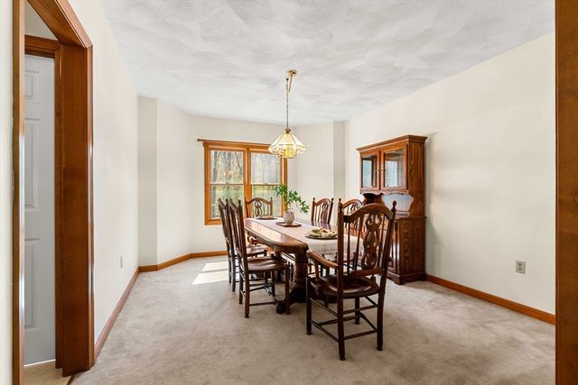 71 Mclains Woods Rd, Groton, MA 01450