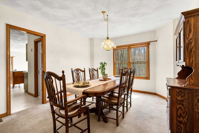 71 Mclains Woods Rd, Groton, MA 01450