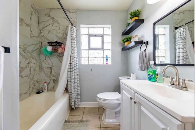 5801 S TALMAN Avenue, Chicago, IL 60629