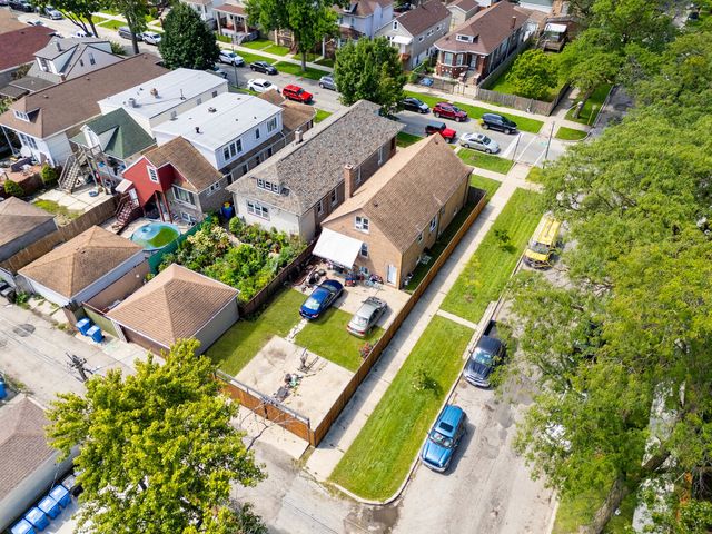 5801 S TALMAN Avenue, Chicago, IL 60629