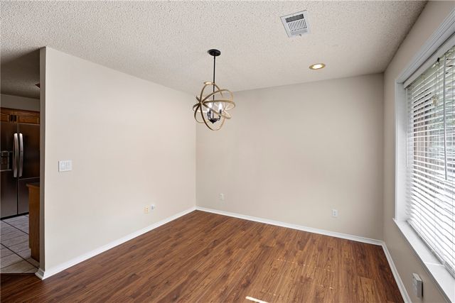 3215 Huntington Cove, Russellville, AR 72802